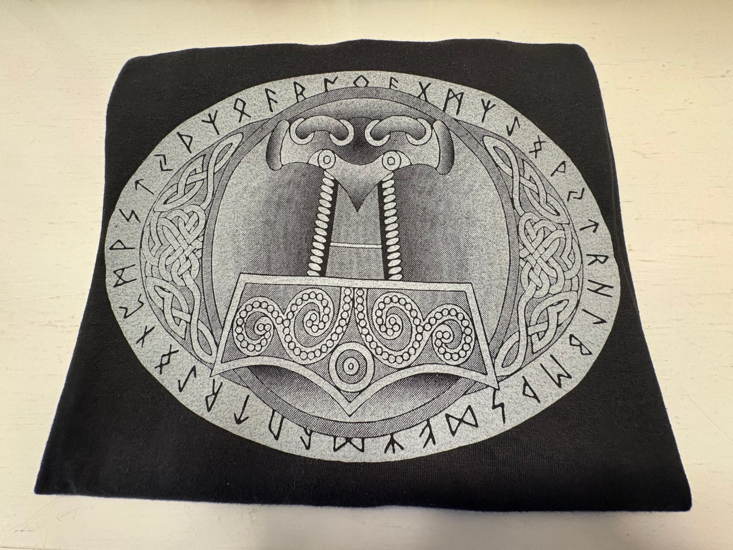 Thor’s Hammer Long-sleeved T-shirt
