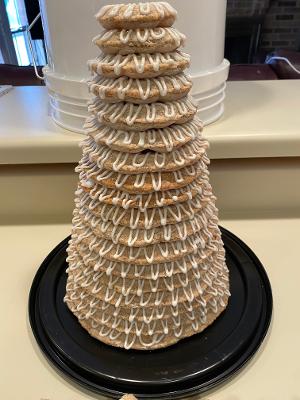 Kransekake, 18 Rings